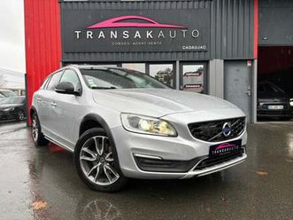 volvo v60 cross country d4 190 ch geartronic 8 summum