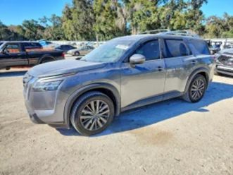 nissan pathfinder * кожа* подгрев* led* ≫ 2022 • 15 600 eur • id