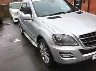 3.0 ml300 cdi v6 blueefficiency grand edition g-tronic 4wd euro 5 5dr