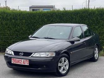 ② opel vectra 1.6i edition 2000 - 1e main - 71.000 km ! — oldtimers & ancêtres — 2ememain