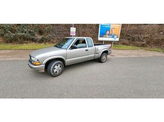 chevrolet s 10 pickup