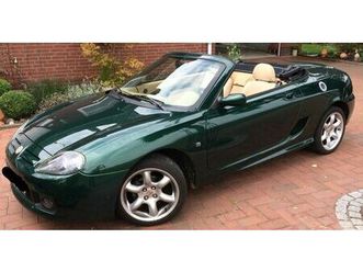 mg tf 135 -cabrio/roadster in british racing green