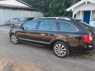 skoda superb 2.0 tdi elegance combi elegance