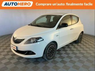 ypsilon 3ª serie ypsilon 1.0 firefly 5 porte s&s hybrid oro