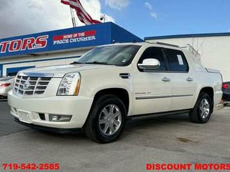 2011 cadillac escalade ext premium