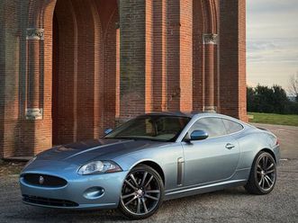jaguar xk 4.2 - milltek, carplay, feux led, aileron xkr