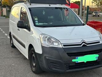 citroen berlingo utilitaire 1.6 hdi année 2017