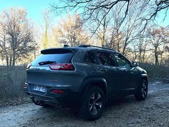 jeep cherokee trailhawk
