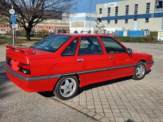 renault 21 2,0l txi 140ch - 83 000km d'origine- 8 000