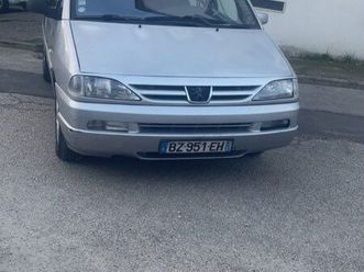 peugeot 806. argent en bon état