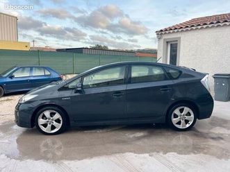 recherche véhicule eléctrique / hybride en panne