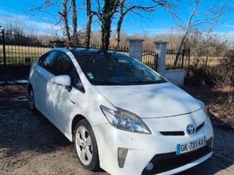 toyota prius iii 1.8 vvt-i 16v 136 hybrid cvt 99 cv boîte auto