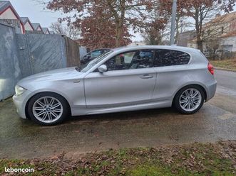 bmw série 1 123d, année 2008, 3 portes, finition sport, en très bon état général