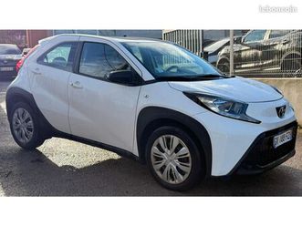 toyota aygo x vvt-i 72 - bv s-cvt dynamic entretien complet toyota