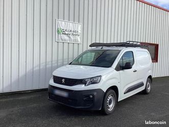 peugeot partner (3) 1.6 bhdi 100 1000kg premium + attelage