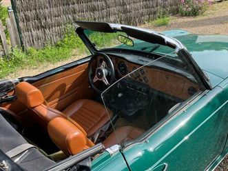 triumph tr6 collection entièrement restaurée