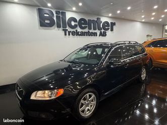volvo v70 t4 180 ch momentum bva - cuir - attelage - 185000 km