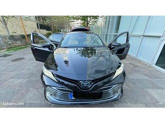 toyota camry hybride 218 ch