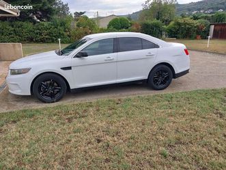 ford taurus police interceptor