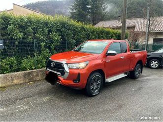 vends toyota hilux