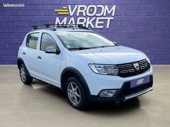 dacia sandero tce 90 stepway suivi exclusive renault-1er main-regulateur-limiteur