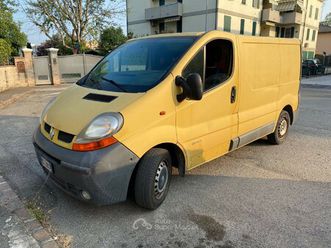 292000km, serrature ko.