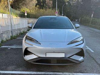 byd sealion 7 indigo grey