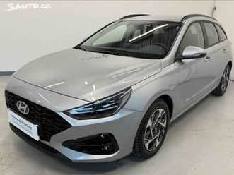 hyundai i30 1,5 t-gdi family 1620km automa