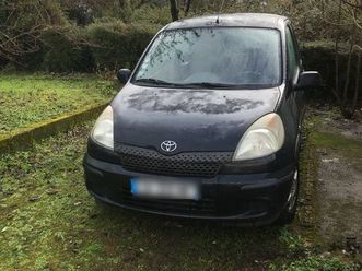 toyota yaris verso