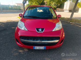 peugeot 107 1.0 5 porte del 2011 solo 63.000 km