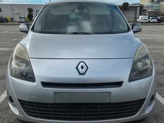 renault grand scenic 1.5 dci 110cv elego 7 posti