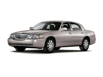 used 2007 lincoln town car signature