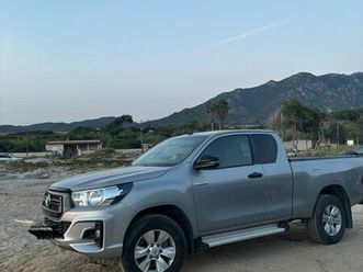 toyota hilux x-tra cab légende 2.4 d-4d 150 4x4 bvm