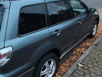 mitsubishi outlander 2.4 sport sport