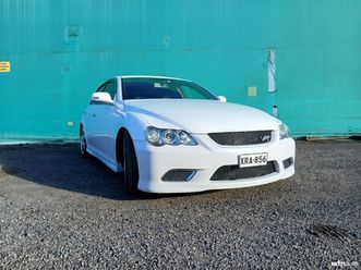 vertiga-korisarja / trd-alusta / nahkasisusta / letkulämmitin / talvirenkaat