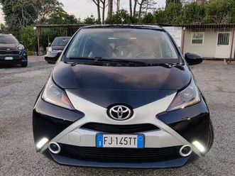 aygo 5p 1.0 x-cool my15
