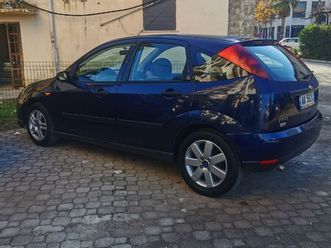 shitet ford focus 1.8 naft viti 2001