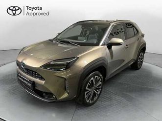 yaris cross 1.5 hybrid 5p. e-cvt lounge