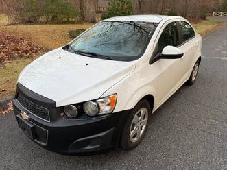 2016 chevrolet sonic ls one owner automatic