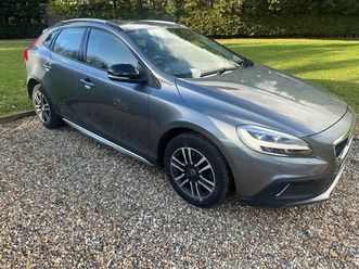 2017 volvo v40 2.0td d2 cross country nav plus geartronic