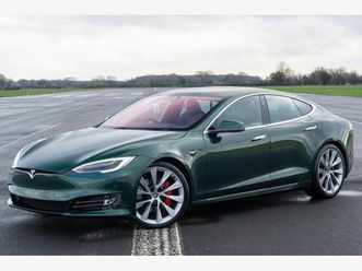 (dual motor) performance auto 4wd 5dr (ludicrous)