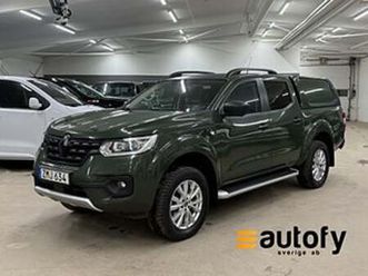 renault alaskan 2.3 dci 4wd drag b-kamera d-värm nyservad 190hk eu6