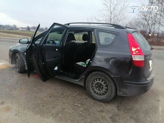 hyundai i30 wagon 1.6 crdi 66kw life plus