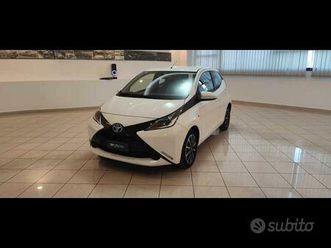 toyota aygo 5p 1.0 x-cool tss