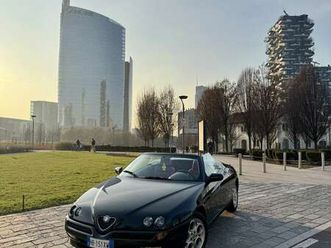 2.0 ts 16v lusso perfetta frizione,testa ecc nuovi