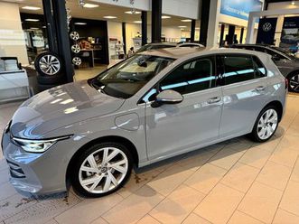 volkswagen golf viii style 1.5 tsi ehybrid (plugin)