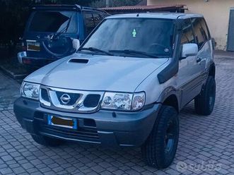 nissan terrano 3.0 154cv