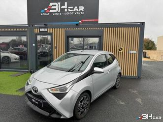 1.0 vvti 72ch x-play 5p camera carplay