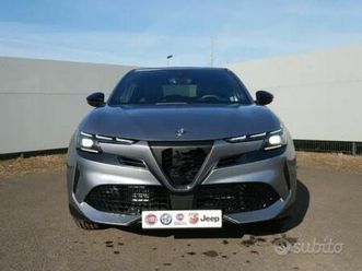 alfa romeo junior 1.2 136 cv hybrid edct6 specia