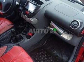 peugeot 107. bon état.